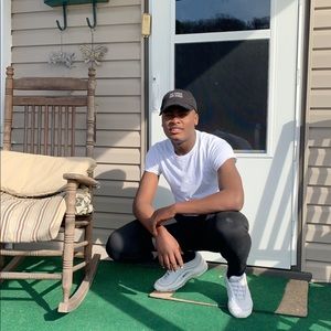 Meet your Posher, Coryion